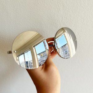 Oversized mirror sunglasses